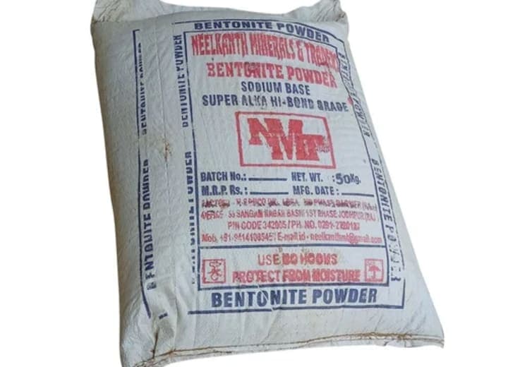Bentonite Powder by Neelkanth Minerals & Traders in a 50Kg bag